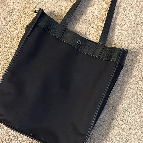 lululemon athletica Handbags - lululemon athletica Black Tote Bag